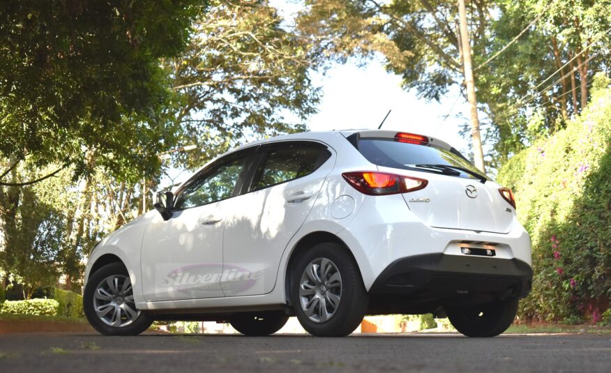 Mazda Demio 2014 – Newshape